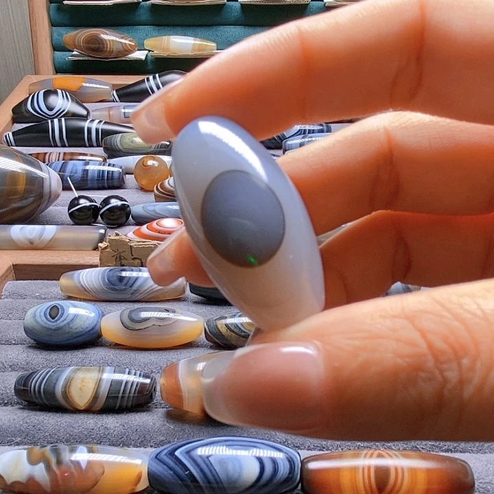 玛瑙/玉髓未镶嵌吊坠(不含链)