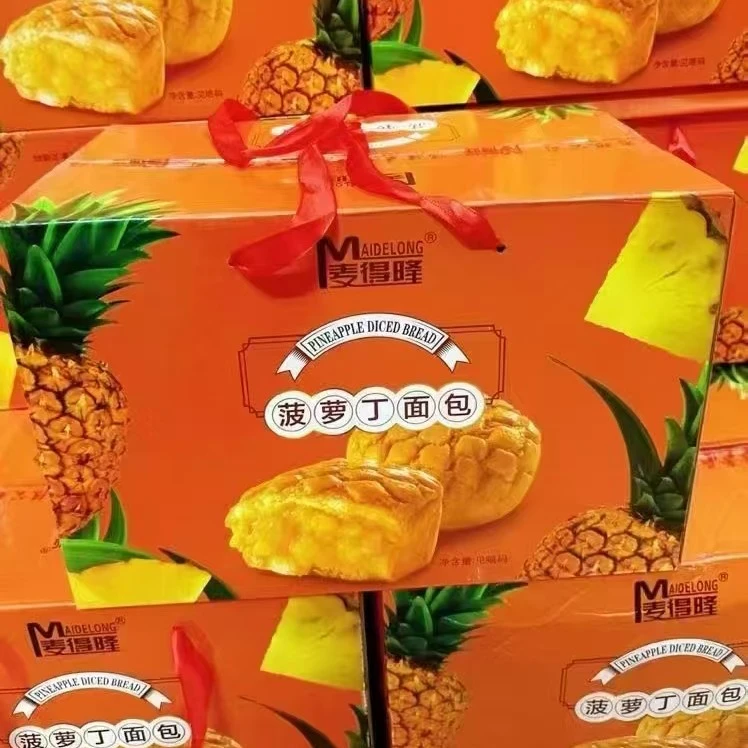 港式菠萝包菠萝丁夹心面包泡芙糕点学生营养早餐休闲零食整箱4斤