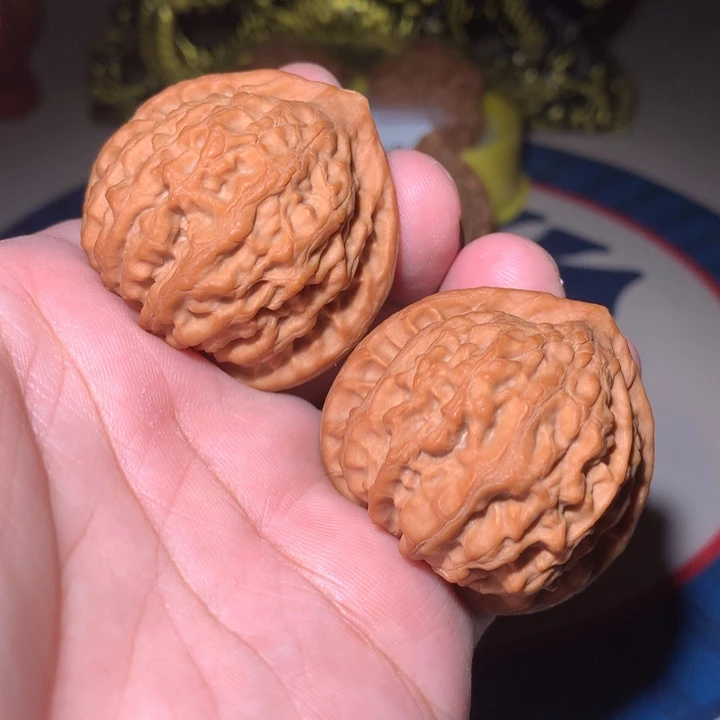 吊坠文玩核桃三角金牛41