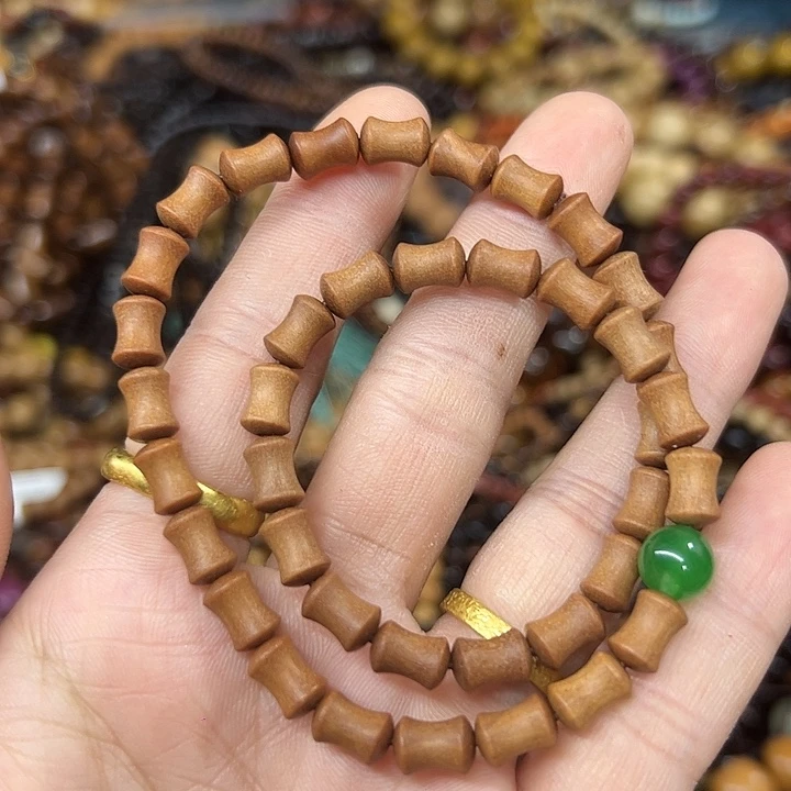 维腊木（绿檀）无事牌