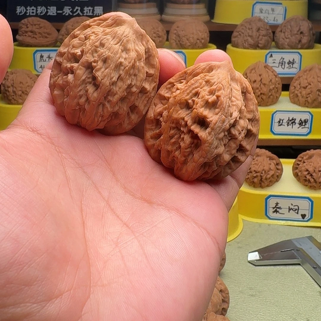 把件文玩核桃麦穗虎头41全品