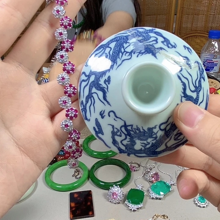 瓷片哈哈哈哈哈哈哈哈哈哈哈吧