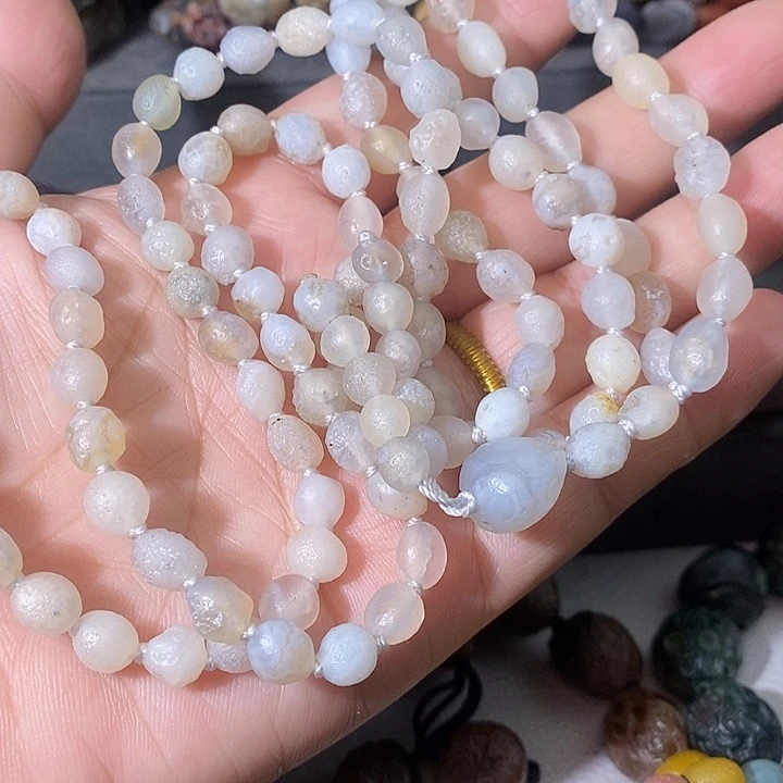 未镶嵌玛瑙/玉髓珠宝奇石