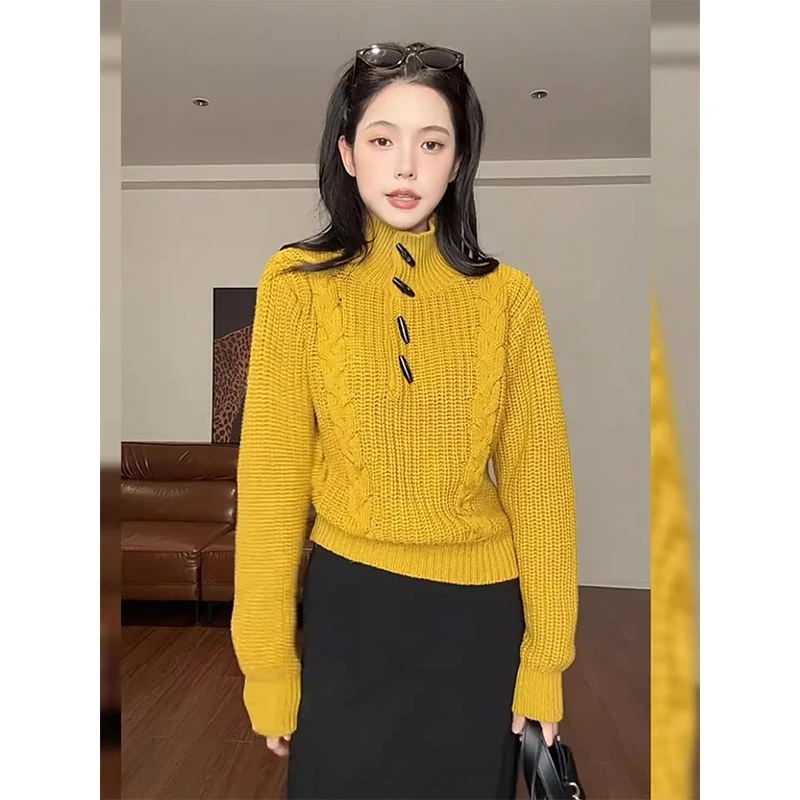 慵懒风黄色高领麻花针织衫上衣2025秋冬新款软糯毛衣时尚女装小衫