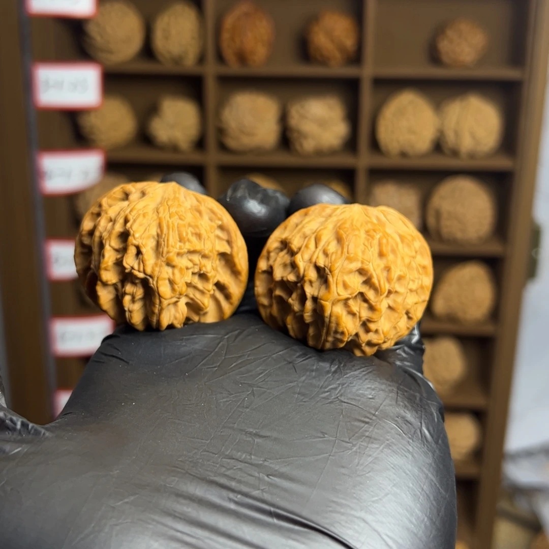 ****️吊坠文玩核桃磨盘