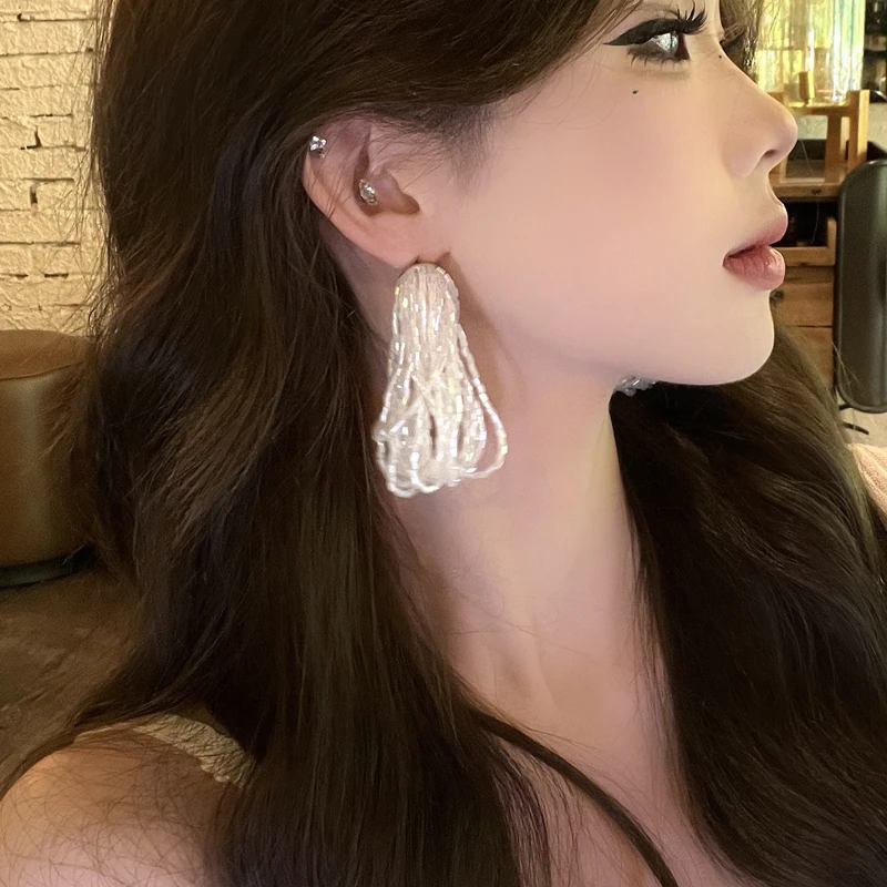 非金属合成锆石耳饰 轻奢复古法式温柔气质耳环个性高级感耳饰