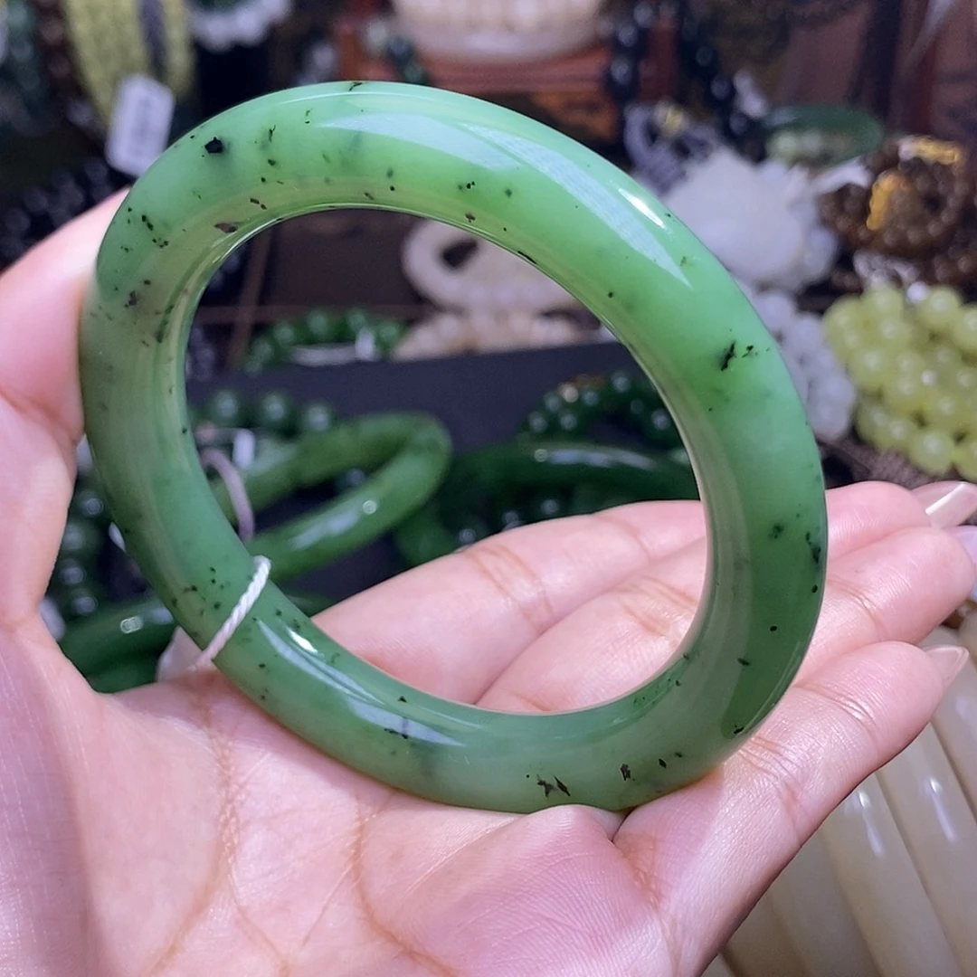 手链未镶嵌和田玉乌兰海猕猴桃苹果绿手镯58.5圈