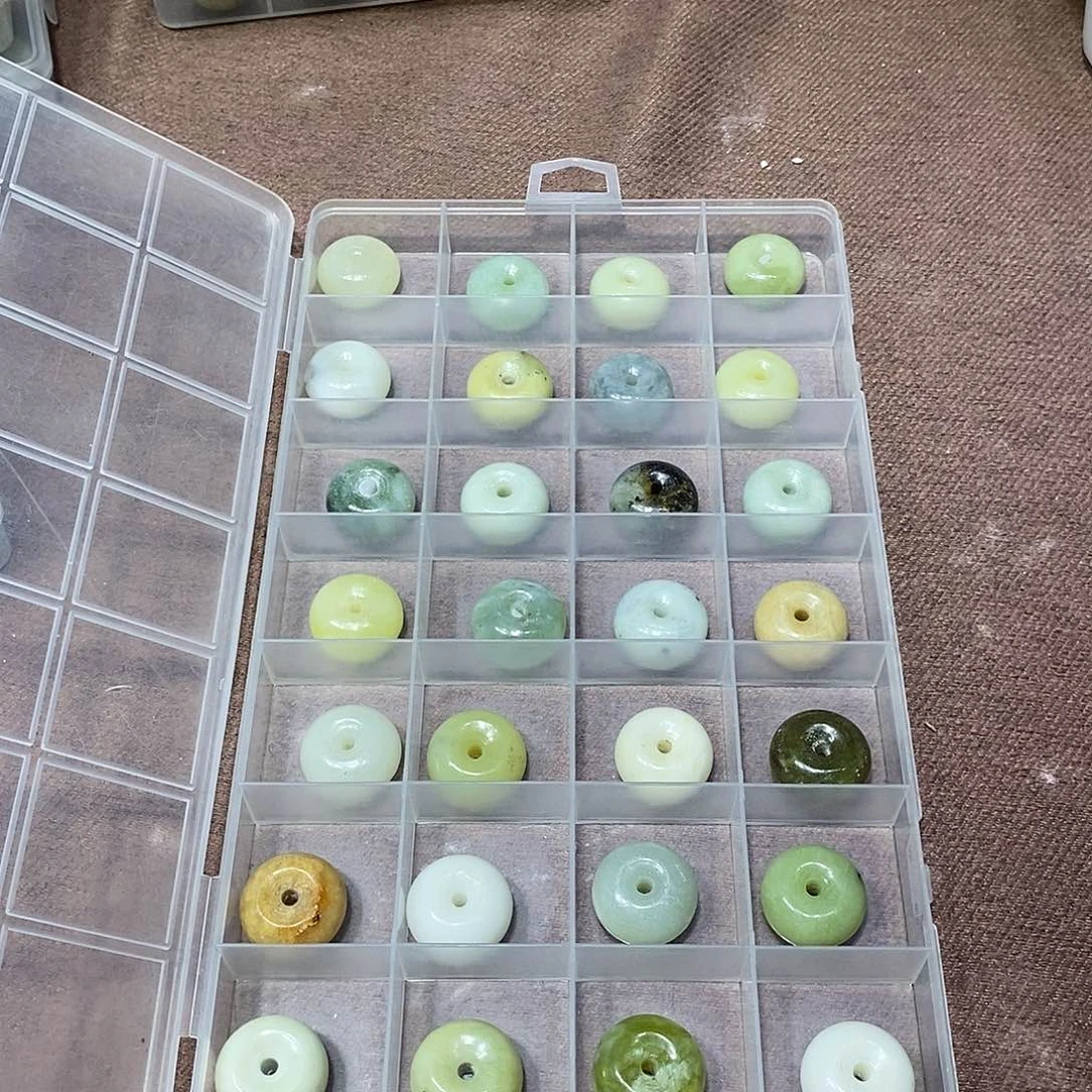 合金蛇纹石玉颈饰253