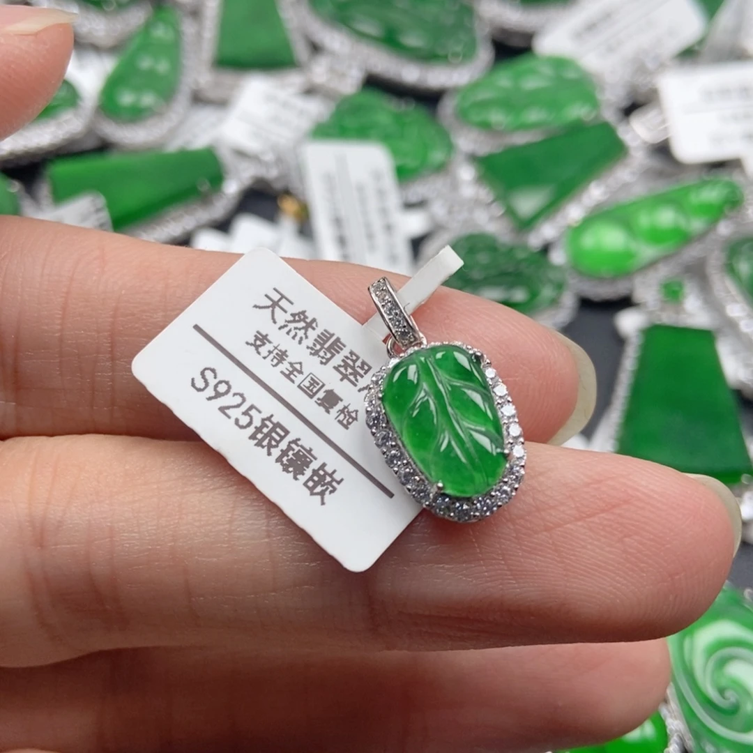 翡翠银S925镶嵌颈饰