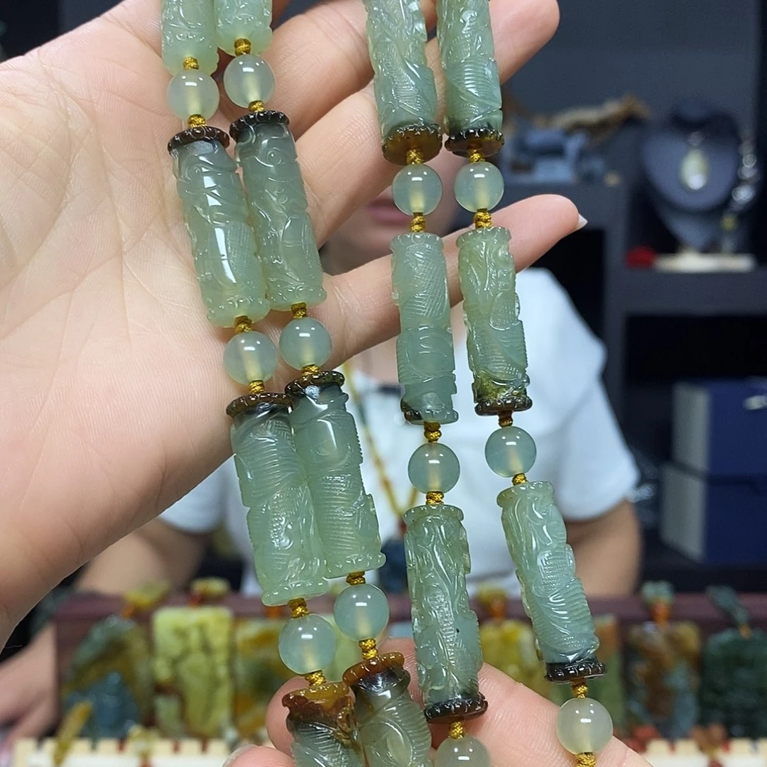 未镶嵌岫玉挂件吊坠
