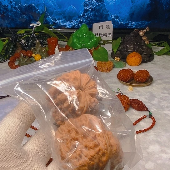 文玩核桃把件天花板门墩