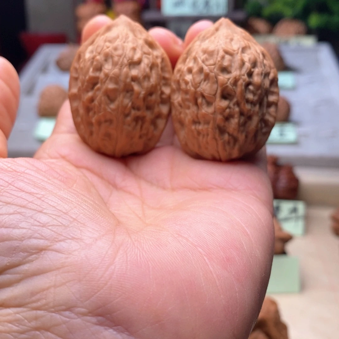 文玩核桃把件舍利