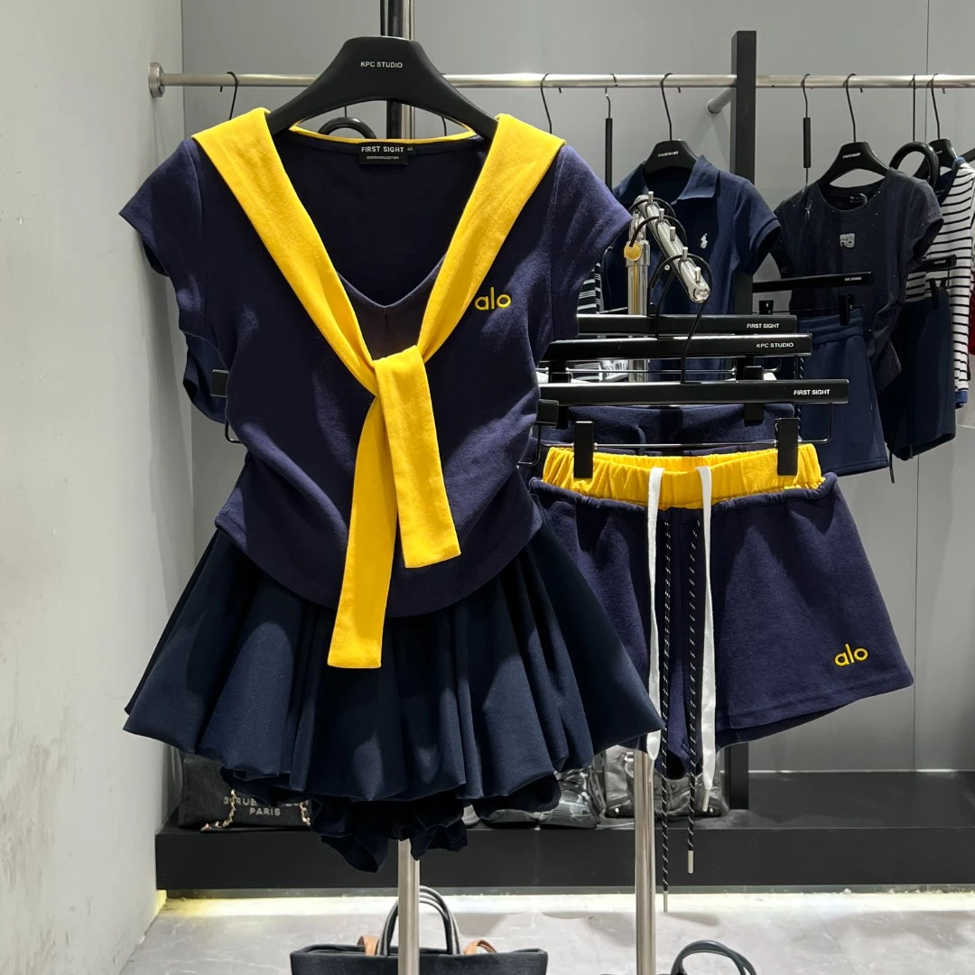 KPC【撞色V领拼接披肩假两件短袖+撞色短裤】2025新品时尚百搭上衣