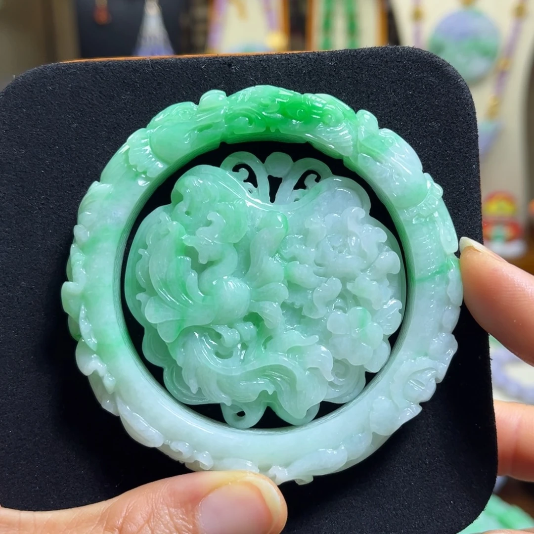 翡翠未镶嵌颈饰天然翡翠手镯55到57圈口可戴