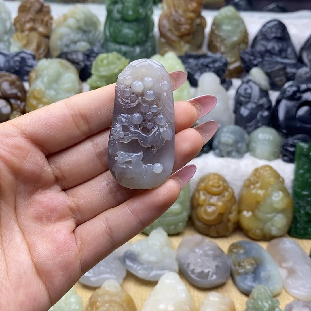 和田玉未镶嵌珠宝奇石