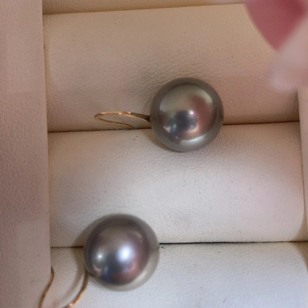 18K金镶嵌耳饰海水珍珠