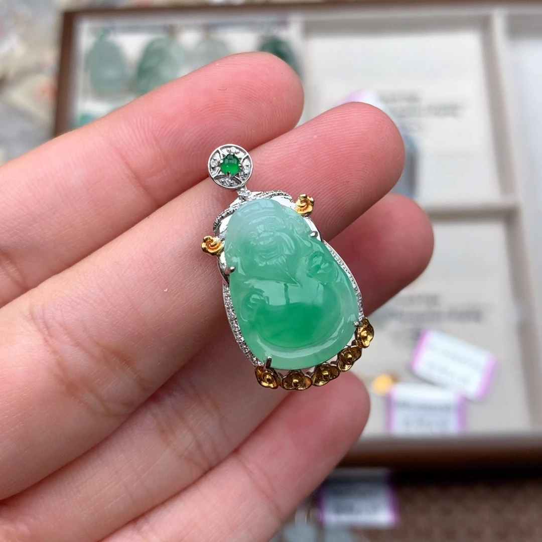 【闪购商品】18K金镶嵌挂件翡翠一