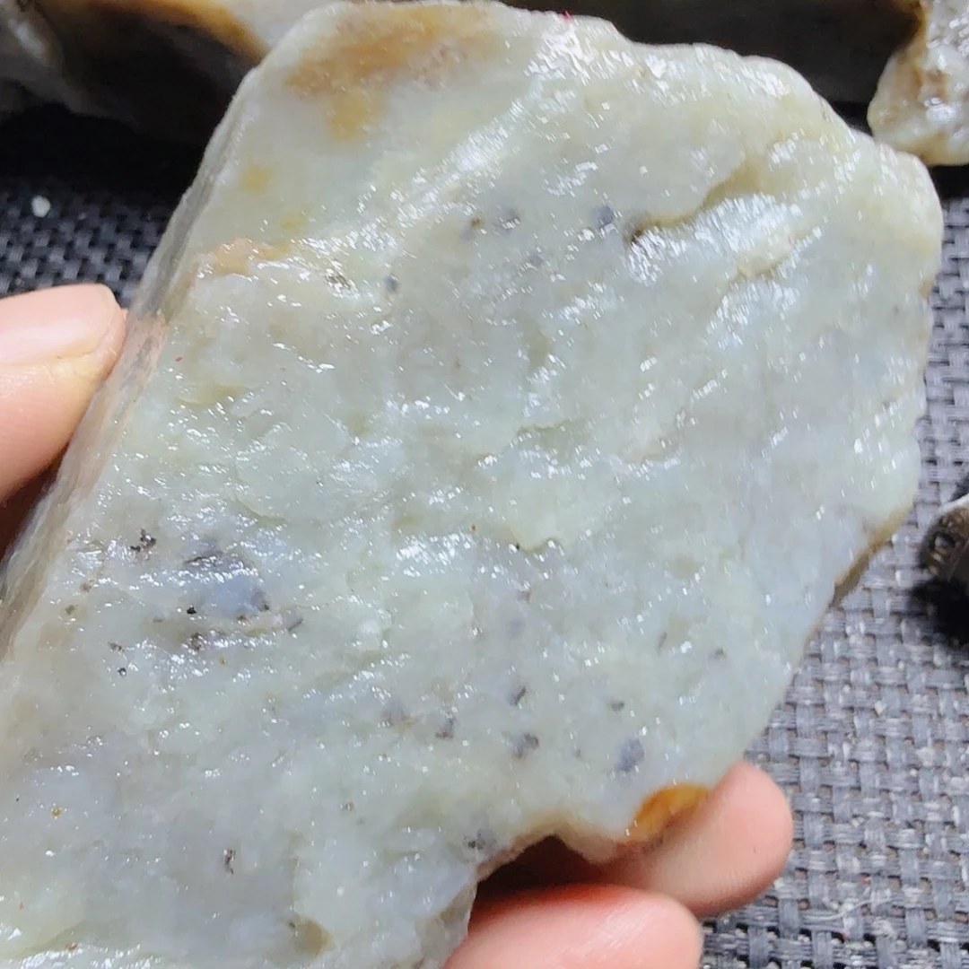 和田玉（糖玉）未镶嵌珠宝半成品