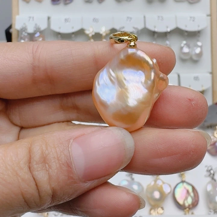 颈饰淡水珍珠未镶嵌