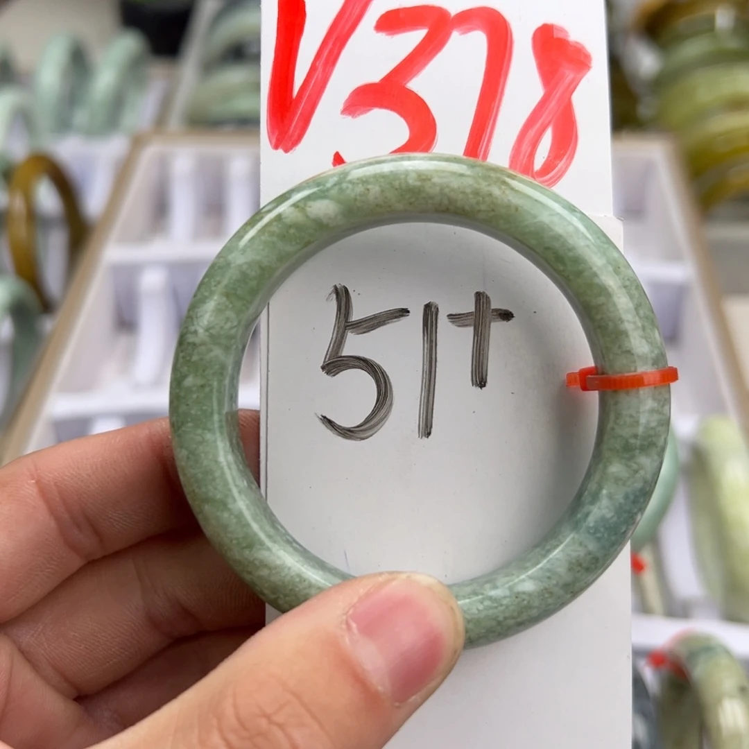 岫玉手镯未镶嵌天然岫玉