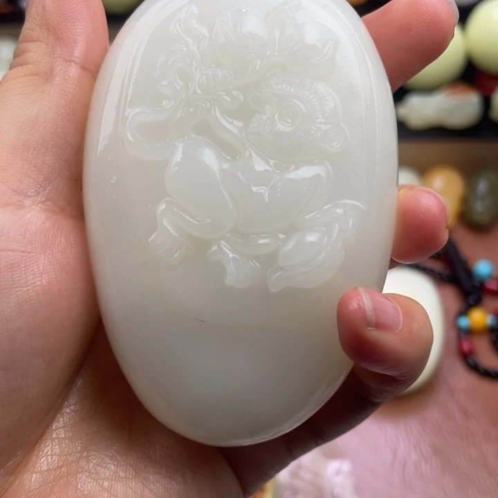 剪***坊石材天然古青石手把件