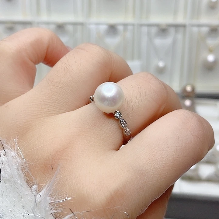 淡水珍珠合金吊坠(赠链)