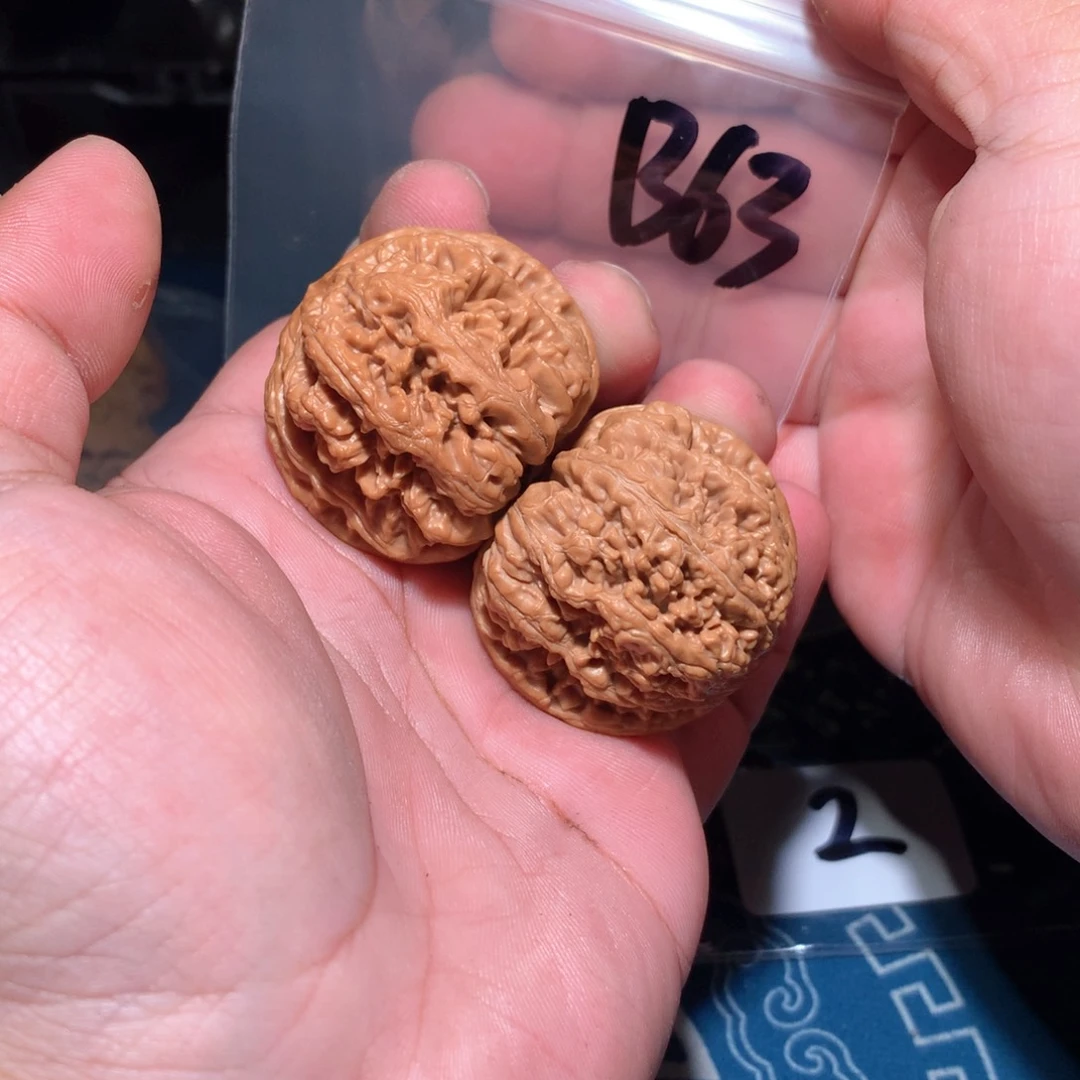 文玩核桃吊坠粗筋 b63