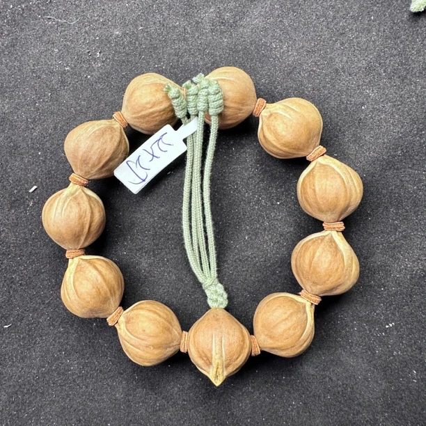 原生态橄榄核老树籽广东铁核精品原皮雕刻料铁核素串