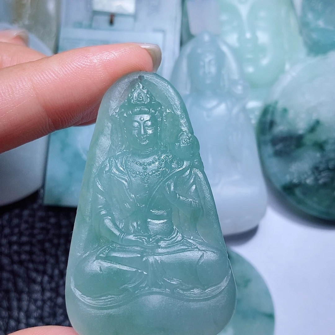 定制翡翠未镶嵌毛货付款后确认抛光