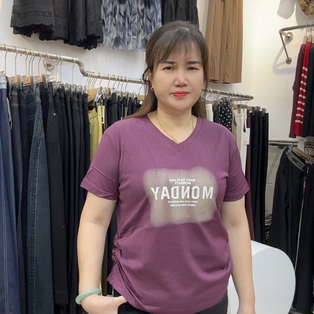 新款印花字母V领休闲短袖百搭T恤时尚宽松显瘦6811