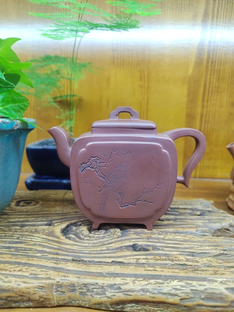 宜兴精品紫砂茶壶