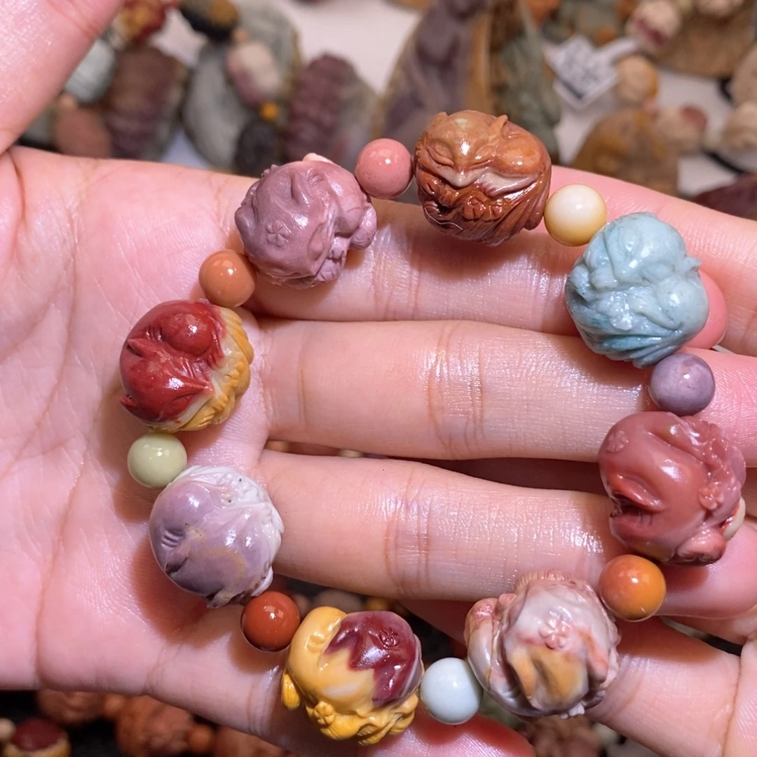 未镶嵌手串石英质玉（阿拉善玉）