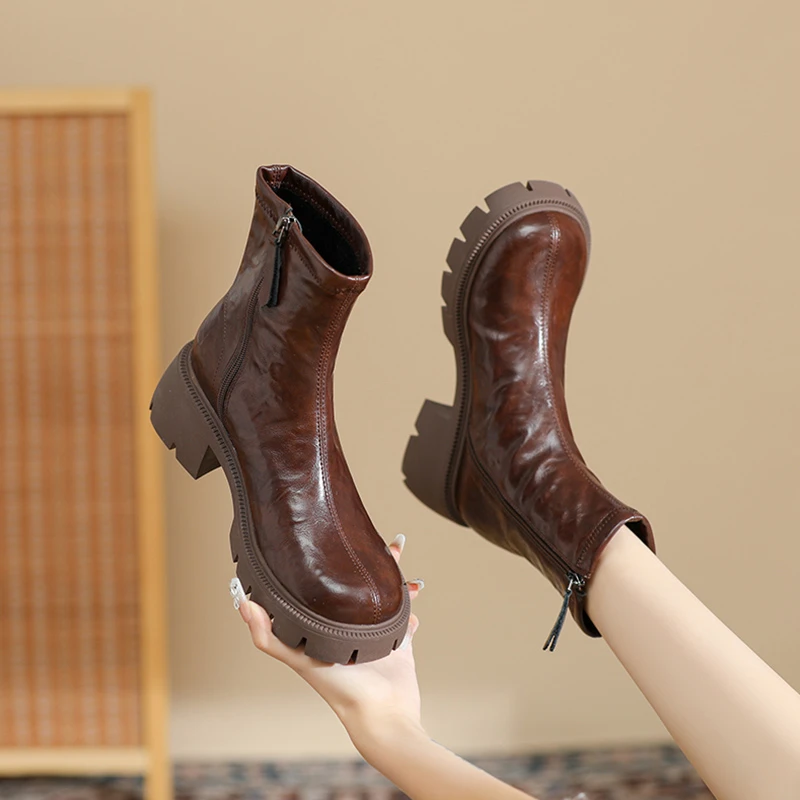 秋冬季时尚百搭短靴粗跟厚底短筒靴后拉链马丁靴圆头不累脚