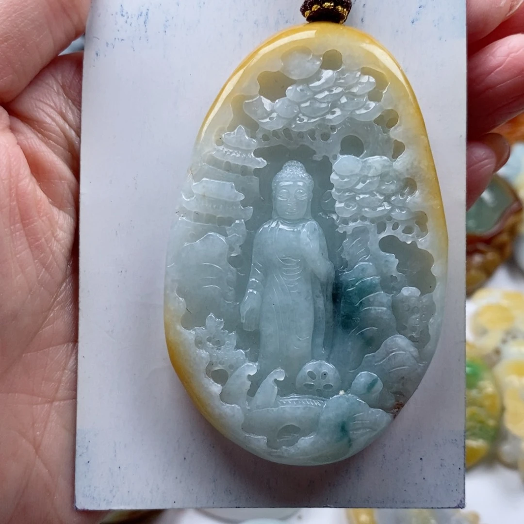 翡翠颈饰未镶嵌翡翠