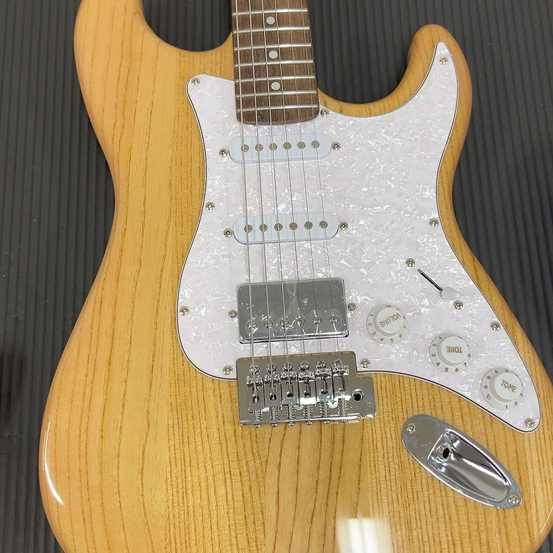 d***e专业演出电吉他st