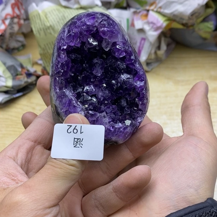 水晶大型摆件（非配饰）未镶嵌