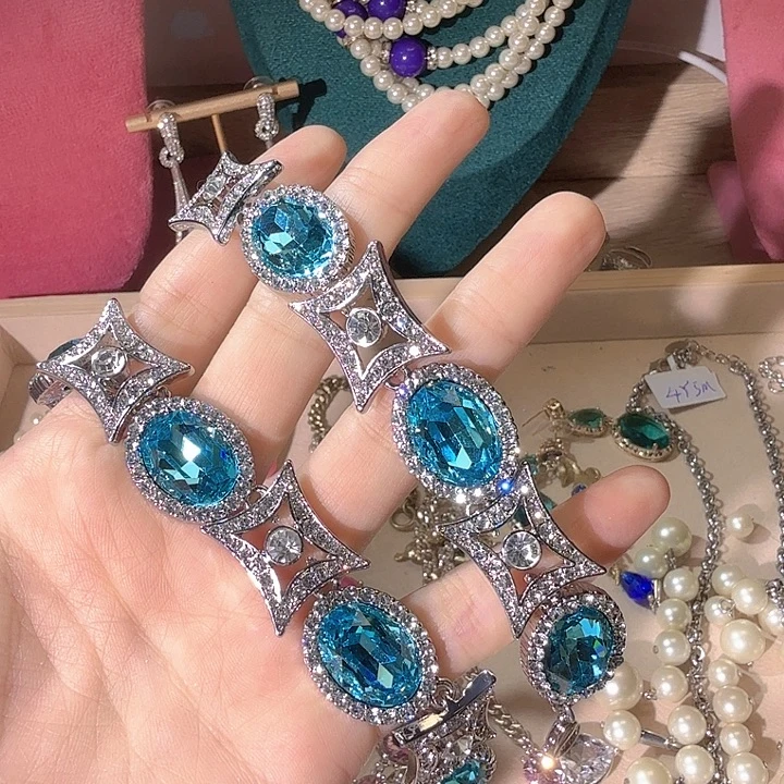 琉璃纯铜合金格格拍