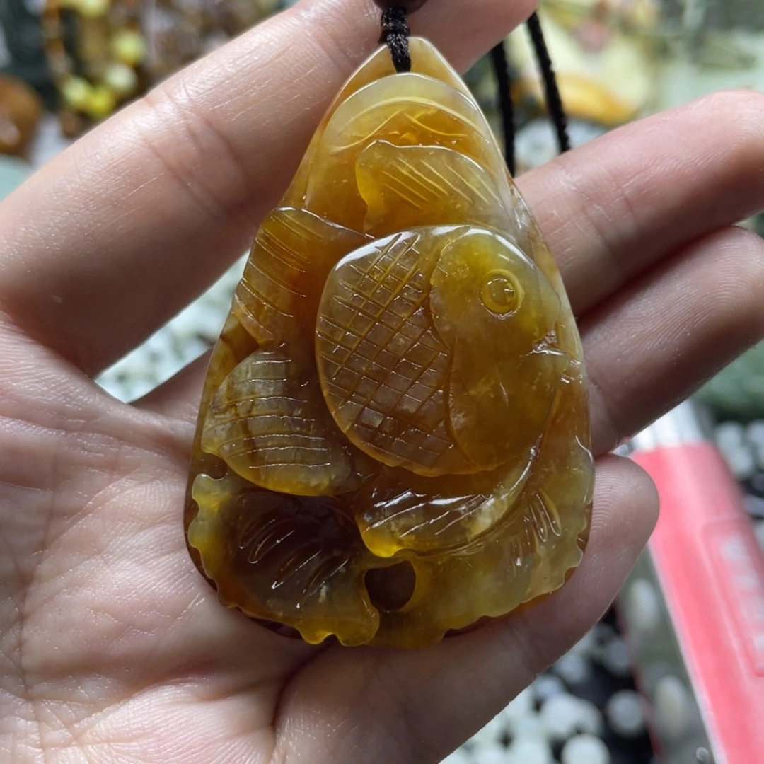 蛇纹石玉未镶嵌吊坠