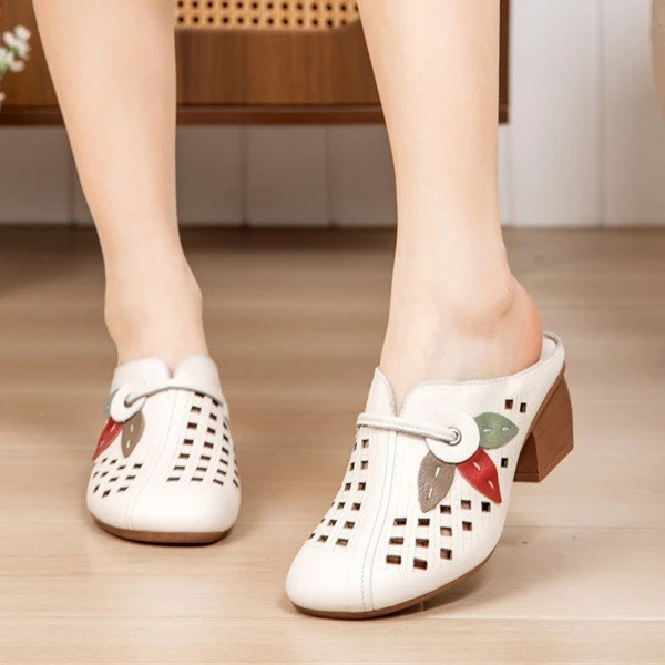 头层牛皮夏凉拖女真皮粗跟中跟民族风花朵中老年妈妈外穿包头拖鞋