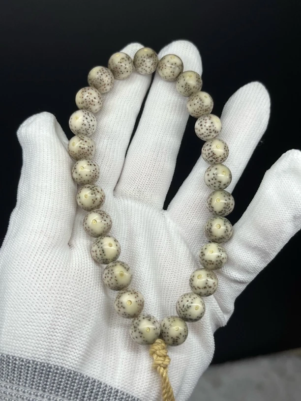 石玉料冰糖单凤眼跑道一线天留白10x10圆珠，原生态星月菩提，