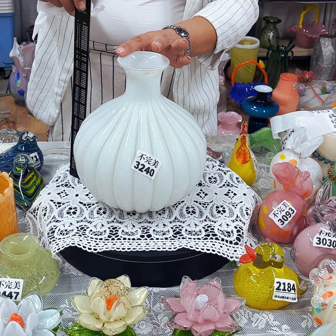 3240 家悦琉璃工艺品不完美