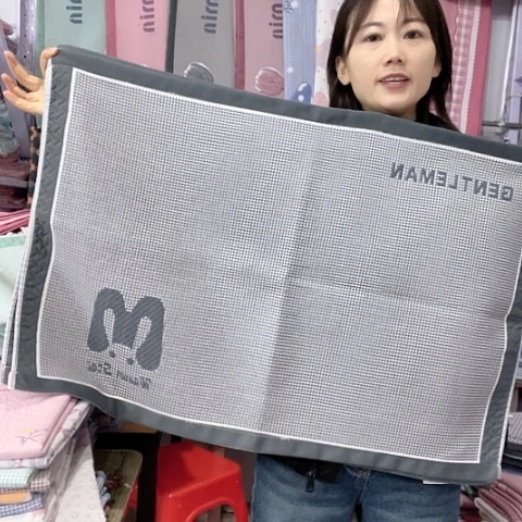 棉特价黑色大字母