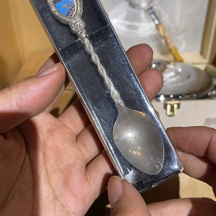 瓷片s****.冠希回流中古默认微瑕