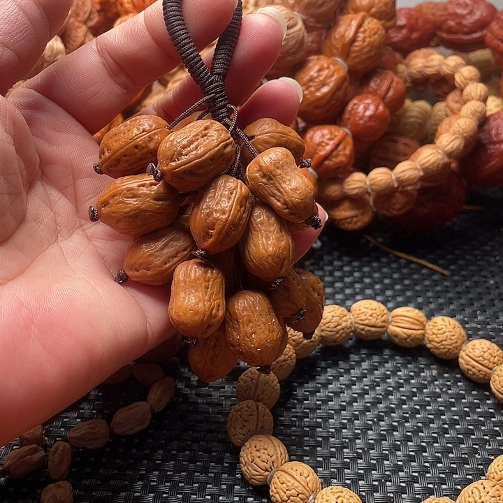 文玩核桃手串花生葡萄串