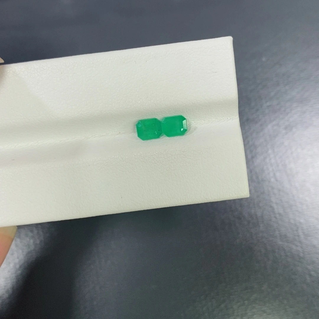 裸石祖母绿4✖️5mm左右