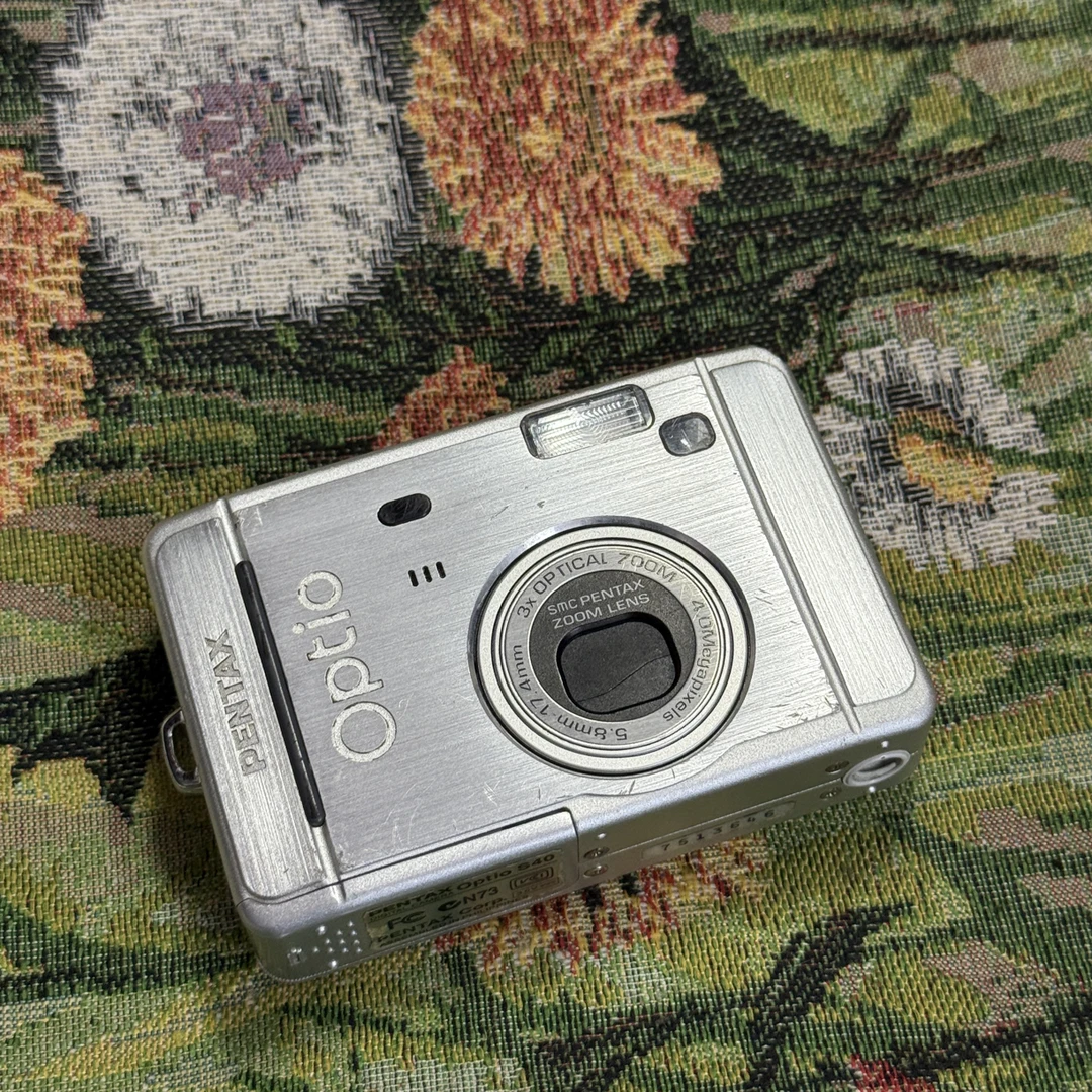 8新 Pentax/宾得 s40 喵喵机 特价复古ccd数码相机 用五号电池