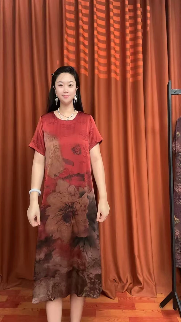 88（牡丹圆领）复古休闲气质中长款显瘦宽松时尚妈妈装连衣裙