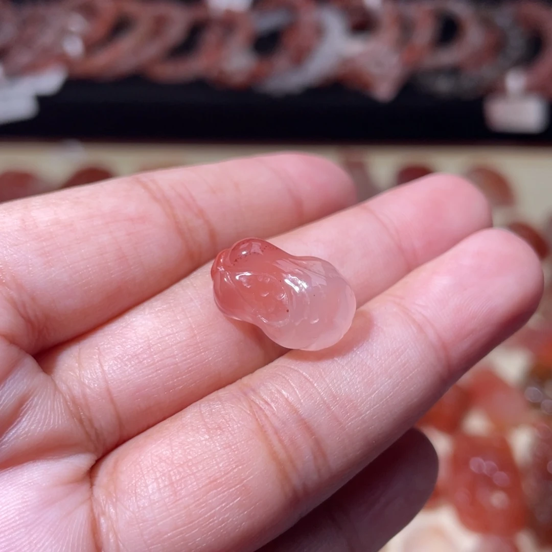 南红玛瑙白菜打孔备注未镶嵌1093