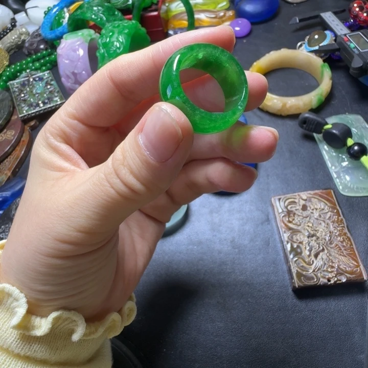 吊坠紫金钵盂菩提