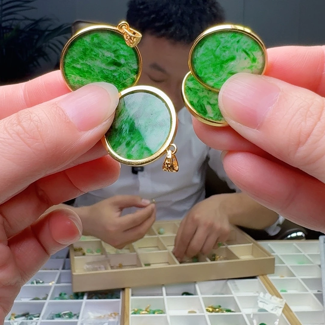 翡翠银S925镶嵌吊坠(不含链)多样性发货其一